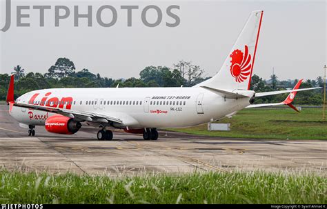 PK LSZ Boeing 737 96NER Lion Air Syarif Ahmad K JetPhotos