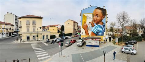 Nichelino Un Grande Murales In Piazza Camandona Per Inneggiare All