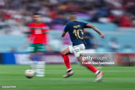 Mbappe Running Photos and Premium High Res Pictures - Getty Images