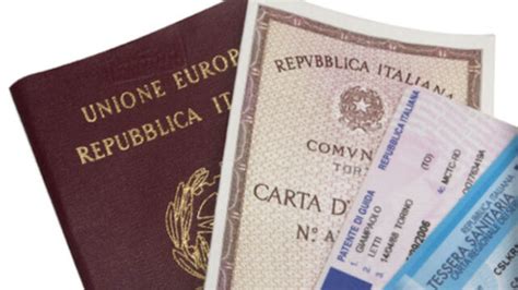 Come ritirare il passaporto e la Carta dIdentità alle Poste