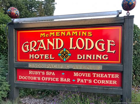 McMenamins Forest Grove: Jerry Garcia is Alive and Well at the Grand ...