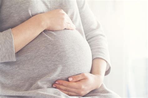 Experiencing Dry Eyes During Pregnancy Causes And Treatment