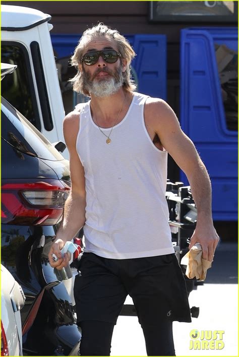 Chris Pine Is Nearly Unrecognizable With Bushy Beard Long Hair