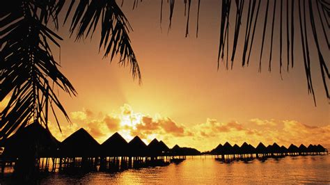 Sunset & Sunrise Pictures: View Images of Bora Bora