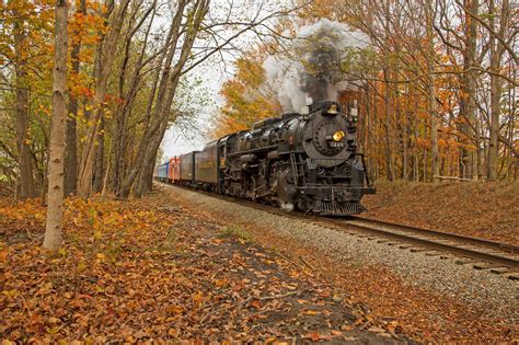 Autumn Steam Train HD Wallpaper