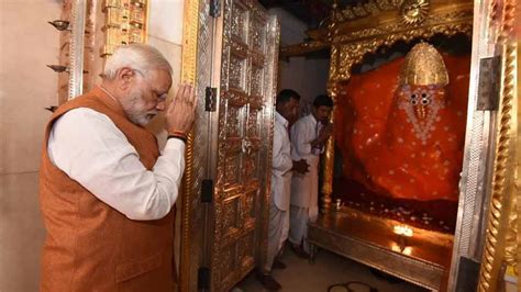 navratri  kutch mata  madh devotees start walk  temple