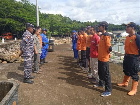 Hari Ke Lima Pencarian Nelayan Hilang Di Laut Pacitan Tim Sar Perluas