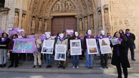 Protesta feministas Valencia Feministas católicas protestan en