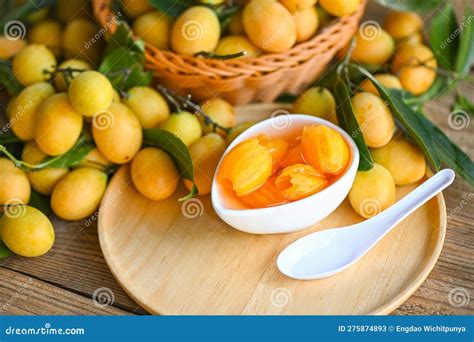 Tropical Fruit Name in Thailand Sweet Yellow Marian Plum Maprang Plango ...