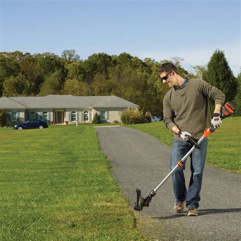 Black Decker 40 Volt Max 13 In Straight Shaft String Trimmer Battery Included At