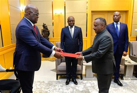 Diplomatie Félix Tshisekedi Reçoit Les Lettres De Créance De Six