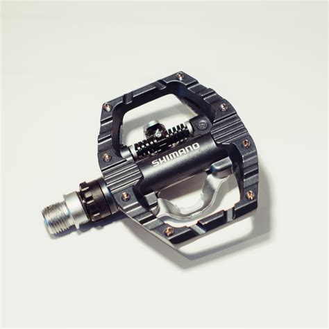 Best Flat Road Bike Pedals 12 Options If You Don T Want To Go Clipless