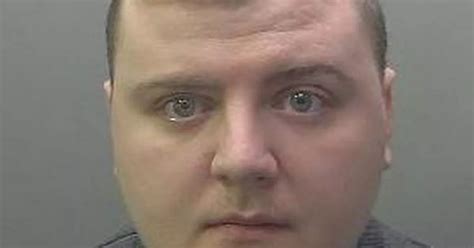 Sex Offender Pretended To Be A Woman On Dating App To Trick Victims Into Sending Him Intimate