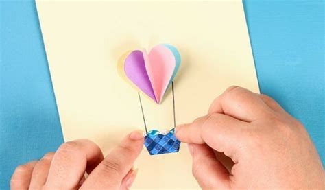 VASW Up Up And Away Make A Hot Air Balloon Suncatcher