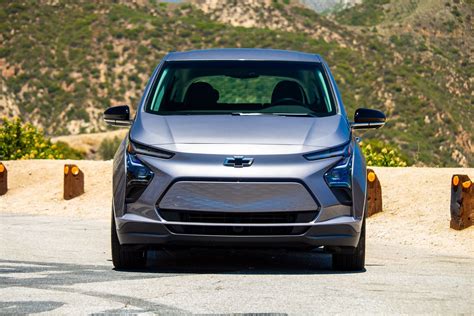 Chevrolet Bolt Ev Review An Unparalleled Electric Car Bargain