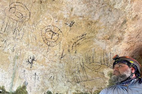 Mysterious lion cave painting in Puerto Rico - Techzle