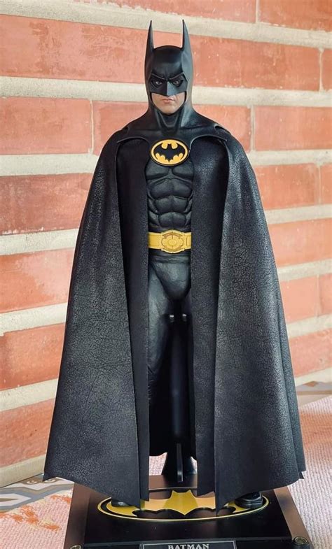 Arriba Imagen Batman Figure Hot Toys Abzlocal Mx