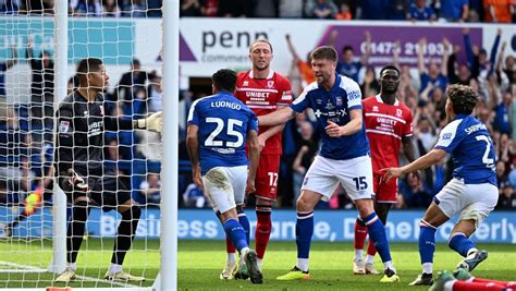 Ipswich Town De Jeremy Sarmiento Iguala Ante El Middlesbrough Y