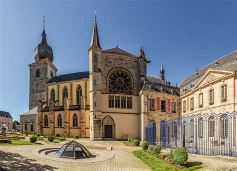 Remiremont Dans Les Vosges Office De Tourisme Remiremont Plombi Res