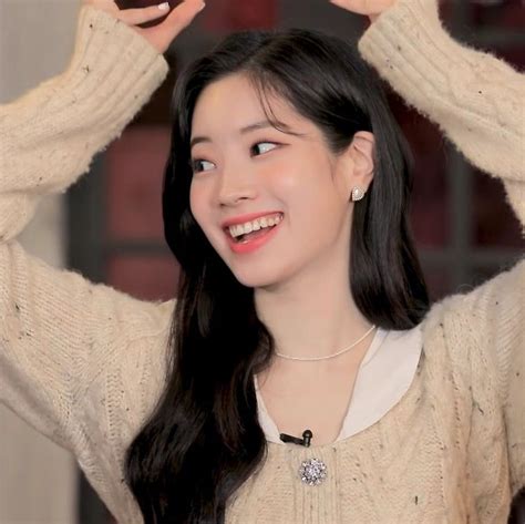 Pin Oleh Hogoo Di Babe Gadis Lucu Fotografi Remaja Gadis