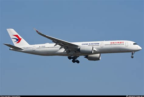 B X China Eastern Airlines Airbus A Photo By Taohang Zhou