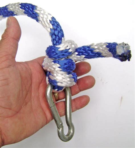 Step By Step Instructions With Photos For How To Tie A Buntline Hitch