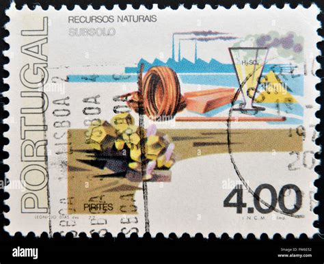 Postage Stamp Portugal Hi Res Stock Photography And Images Alamy