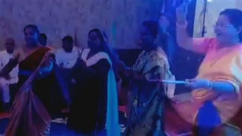 Berhampur Mayor S Dance On Naveen Babu Song At Dandia Programme Goes