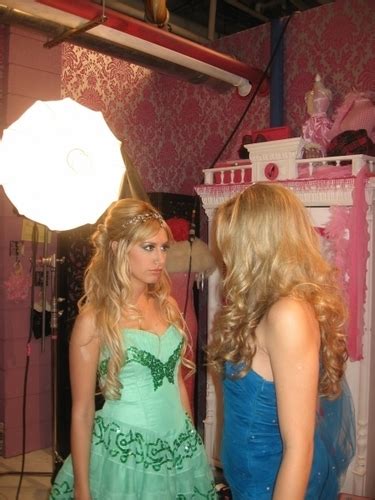 HSM behind the scenes - Ashley Tisdale Photo (10286837) - Fanpop