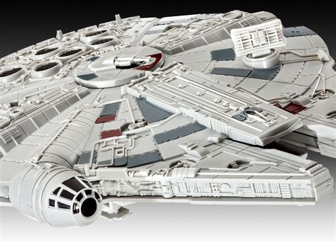 Revell RV06778 06778 Star Wars Millennium Falcon Build Play Toy With