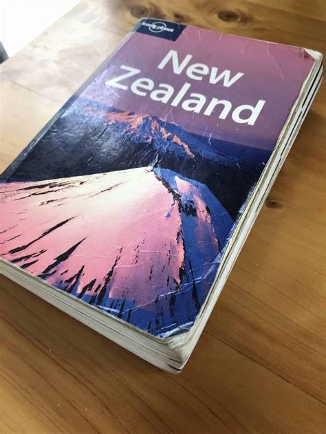 New-Zealand-book