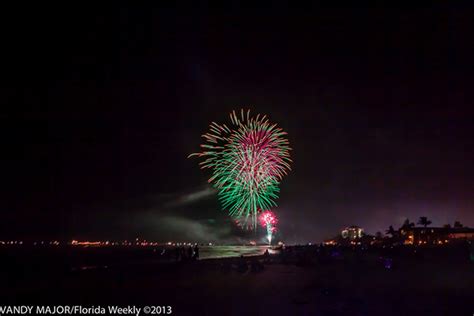 Fort Myers Beach Pier Fireworks July 4, 2013 on Behance