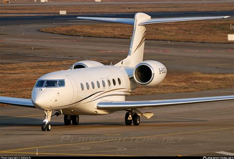 B 88322 Private Gulfstream Aerospace G Vi Gulfstream G650 Photo By Stefano R Id 1039783