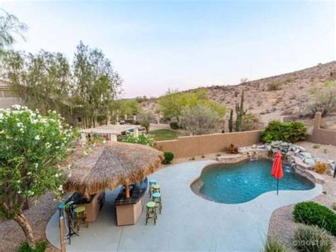 Phoenix Desert Oasis | Rent this location on Giggster