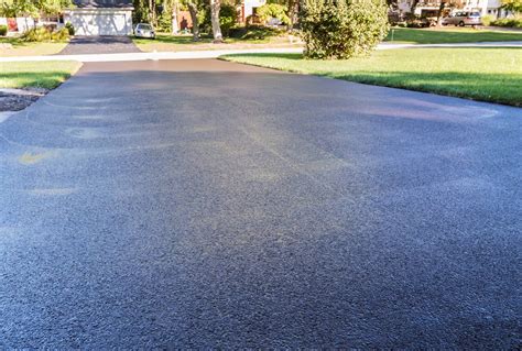 ASPHALT DRIVEWAY SEALING - Paving Polk County