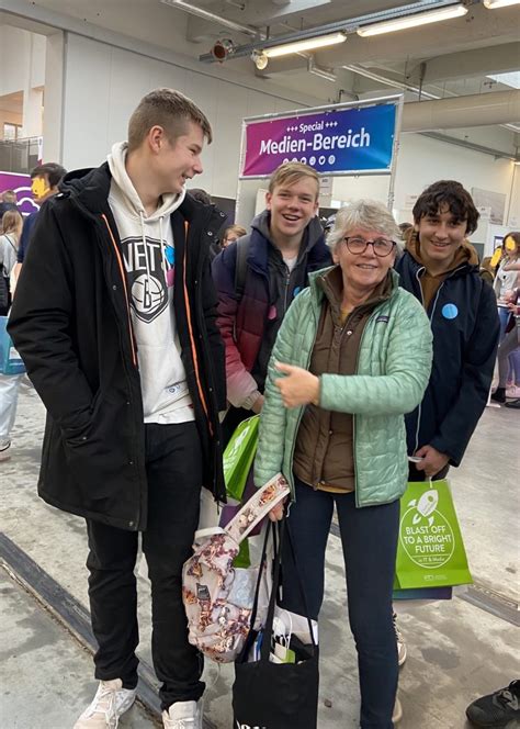 Traumberuf Messe In M Nchen Erzbisch Fliche Theresia Gerhardinger