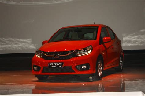 Honda Brio Satya Kini Makin Aman Dan Istimewa Autosid