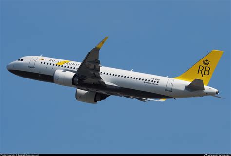 V8 RBG Royal Brunei Airlines Airbus A320 251N Photo By Suparat