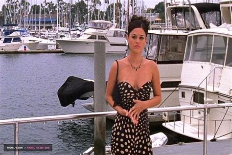 26 Things Summer Roberts Wore In The First Season Of The Oc That