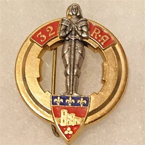 INSIGNE MILITAIRE 32ÈME régiment artillerie 32 RA Coblence H 196