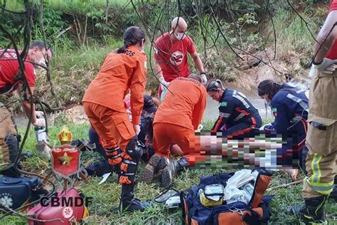 Adolescente De Anos Morre Afogado Em Cachoeira No Df Metr Poles