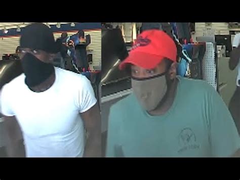 Aggravated Robbery At A Pawn Shop At The Block Of Main Houston Pd