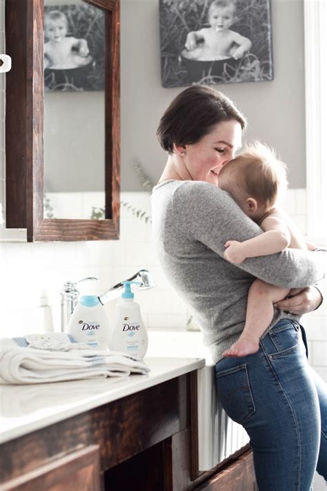 How To Bathe A Baby In A Bathtub How Often Should You Bathe A Newborn