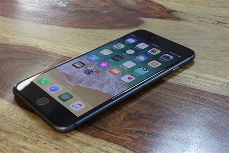 Apple Iphone 8 Plus Review Evolution Over Revolution Beebom