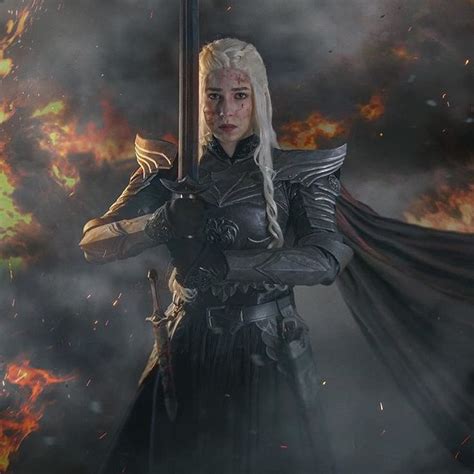 Veronika ~ On Instagram “queen Of Ashes 🔥🖤 Cosplay Edit And Armor Desing By Me