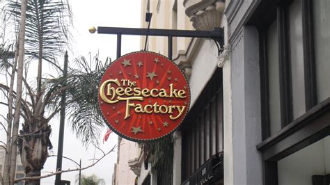 Cheesecake Factory Garden State Plaza Fasci Garden