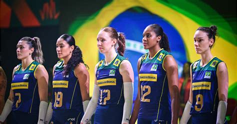 Vôlei em Paris 2024 veja as 12 jogadoras da seleção brasileira feminina