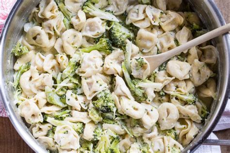 Broccoli Alfredo Tortellini Recipe Spicy Southern Kitchen