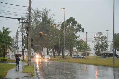 Frente Fria Interrompe Calor E Sorocaba Registra Forte Chuva