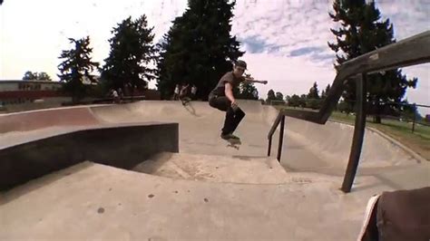 David Gravette Cruising Around Glenhaven Skatepark Youtube